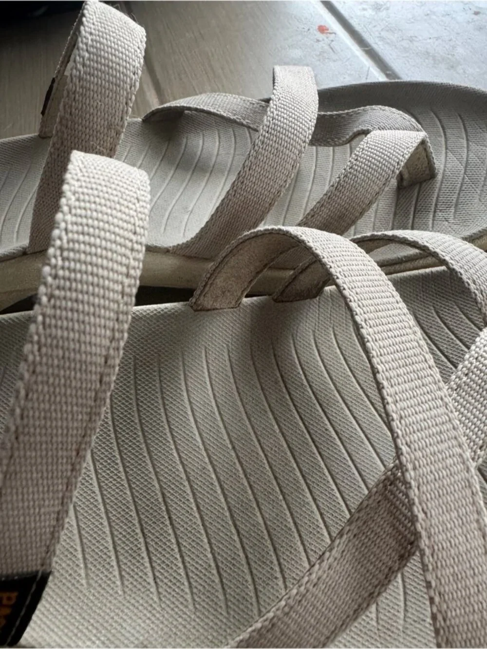 Teva good scuffs